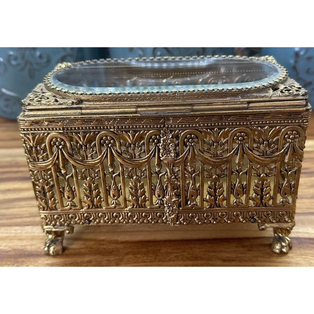 Vintage Gold Tone Ormolu Perfume Bottles & Jewelry Casket Set – Filigree - Picture 15 of 16